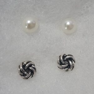 Elegant Silver and Pearl Stud Earrings Set